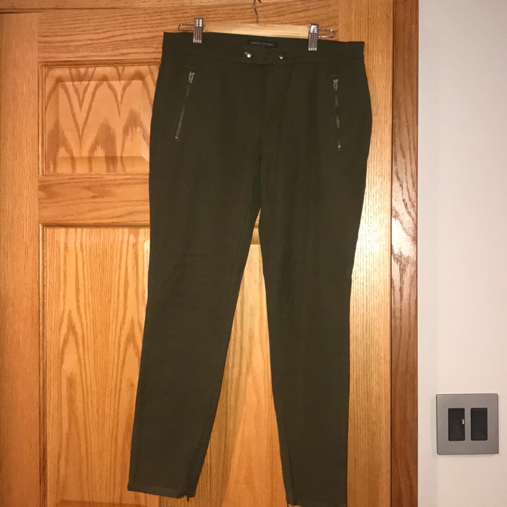 BRAND NEW - Banana Republic Sloan Pants